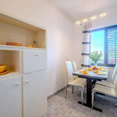 Amazing In Apartment Medulin
